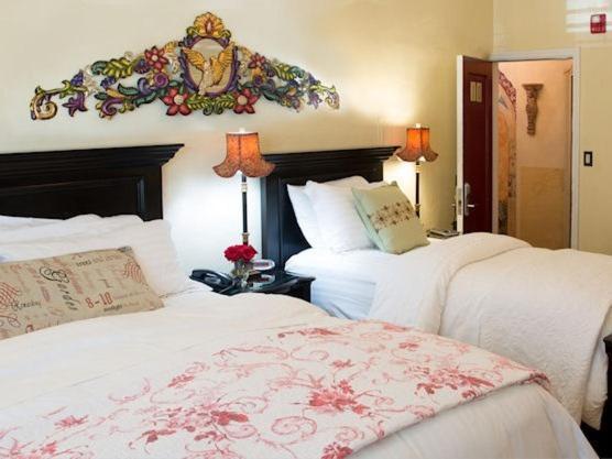 Half Moon Bay Inn - Main Street Downtown Екстер'єр фото